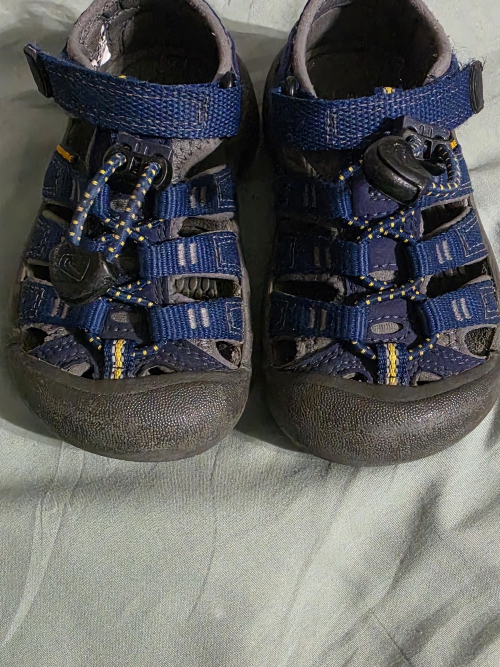 KEEN Kids' Navy Blue Waterproof Sandal Size 8C - Picture 2 of 5